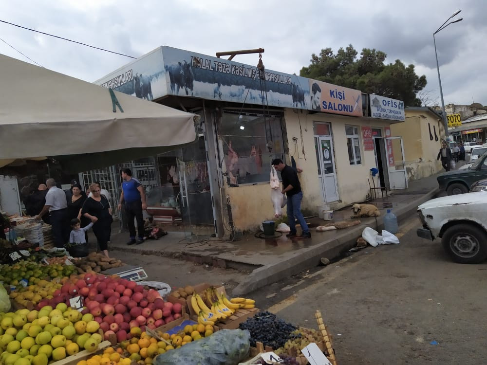 Bakı və Xaçmazda ət kəsimi ilə bağlı reydlər keçirildi - FOTOLAR